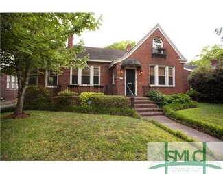 607 E 44th St, Savannah, GA 31405