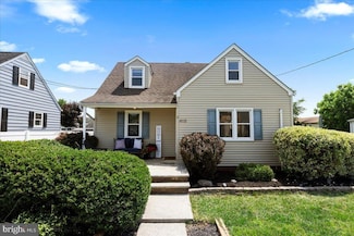 415 W Frech Ave, Manville, NJ 08835