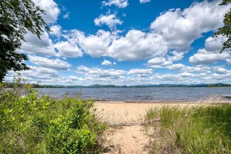 76 Hodsdon Shore Rd, Ossipee, NH 03864