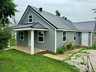 401 Clara Ave, Potosi, MO 63664