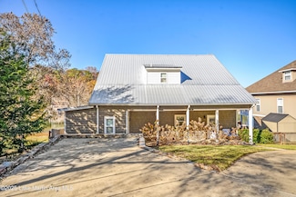 660 Cove Dr, Eclectic, AL 36024