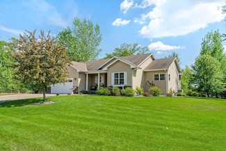 855 Elins Lake Rd, Cambridge, MN 55008