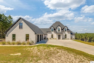 242 Rhett Rd, Calhoun, LA 71225