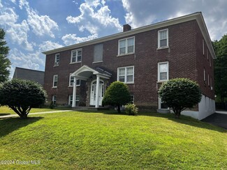 8 Ryckman Ave, Albany, NY 12208