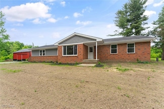 3371 Padanarum Rd, Geneva, OH 44041