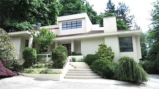 11950 NE 36th Place, Bellevue, WA 98005