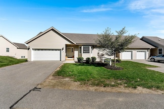 148 Hall Rd, Fremont, NH 03044
