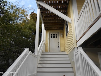 4 E 20th St, Barnegat Light, NJ 08006