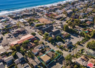 391 Saint Anns Dr, Laguna Beach, CA 92651
