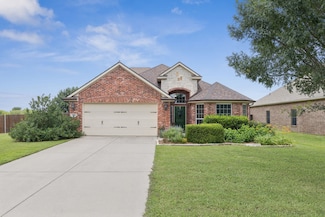 6806 Bear Ln, Greenville, TX 75402