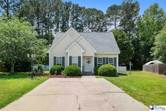 3848 Periwinkle Ln, Florence, SC 29501