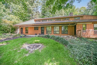 1242 Nature Way, Niles, MI 49120