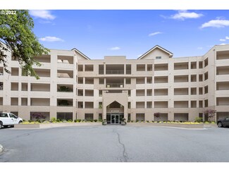 6605 W Burnside Rd Unit 134, Portland, OR 97210