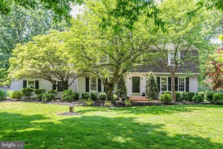 9 Kingswood Dr, Belle Mead, NJ 08502
