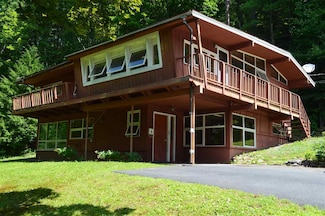 46 Bellevue St, Keene, NH 03431