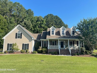 108 Back Creek Dr, Hertford, NC 27944
