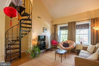 2920 S Buchanan St Unit C2, Arlington, VA 22206