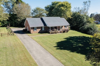 820 Jay Ln, Lascassas, TN 37085