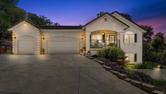 11120 Shadow Ct, Auburn, CA 95602