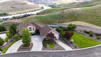3315 Michael Dr, Clarkston, WA 99403