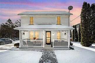 711 Fireline Rd, Palmerton, PA 18071