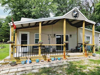 4491 155th Ave, Burlington, IA 52601