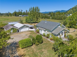 1676 Collins Rd, Buckley, WA 98321