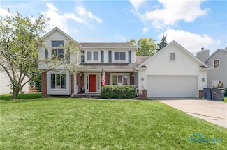 2062 Lexington Dr, Perrysburg, OH 43551