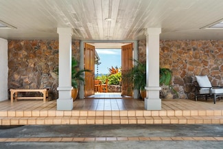 56-2878 Puakea Bay Dr, Hawi, HI 96719