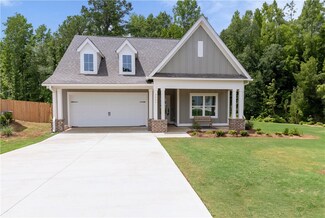 2442 Furlong Trail, Auburn, AL 36830