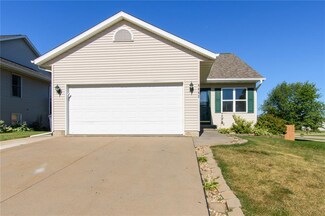 6602 Tennessee Dr SW, Cedar Rapids, IA 52404