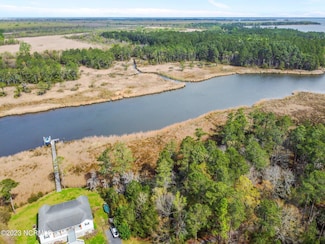 11 Hatteras Ln, Aurora, NC 27806
