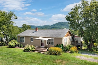 31 Skyland Cir, Asheville, NC 28804