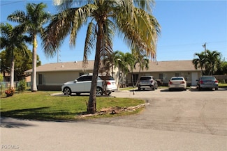 1811 SE 15th Place Unit 4, Cape Coral, FL 33990