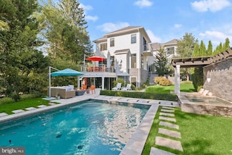 4012 N Upland St, Arlington, VA 22207