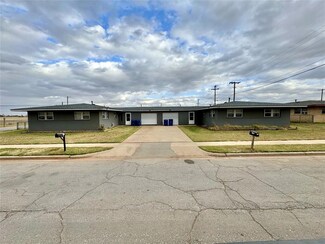 310 Sioux Trail Unit A & B, Burns Flat, OK 73647