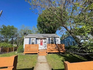 5938 Kensington Ave, Kansas City, MO 64130