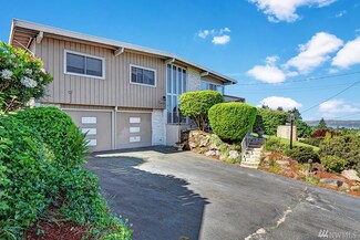 2631 S 234th St, Des Moines, WA 98198