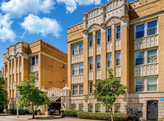 4240 N Clarendon Ave Unit 208S, Chicago, IL 60613