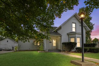 311 N York St, Albion, IN 46701