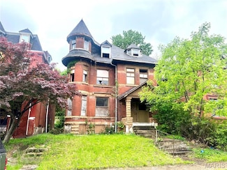 4414 Enright Ave, Saint Louis, MO 63108