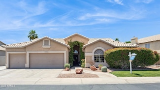 758 S Lagoon Dr, Gilbert, AZ 85233