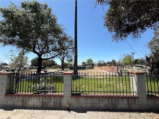 354 W Harriet St, Altadena, CA 91001