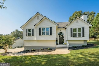 7010 Devon Dr, Cumming, GA 30028