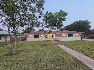 605 W 13th St, Weslaco, TX 78596