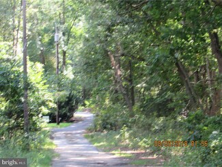 17 Rahming Ln, Bridgeton, NJ 08302