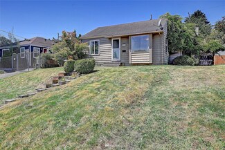 1624 Pine St, Everett, WA 98201