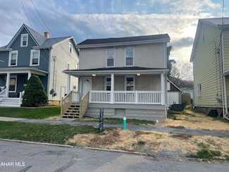 133 E 2nd St, Williamsburg, PA 16693