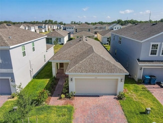 1761 Tree Shade Dr, Davenport, FL 33837