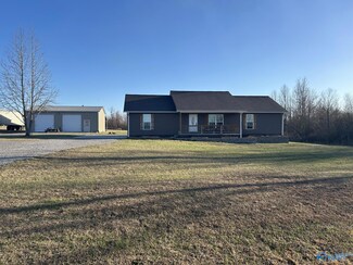 879 County Road 814, Higdon, AL 35979